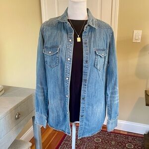 J.Crew Button-Down Denim Style Shirt size Smalll